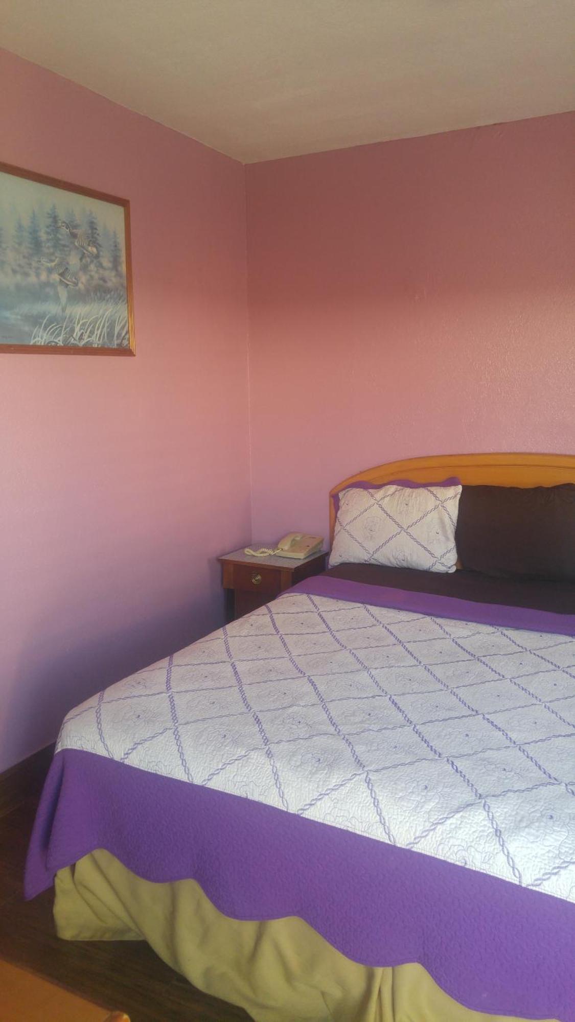 'לונג ביץ Travel Eagle Inn Motel מראה חיצוני תמונה